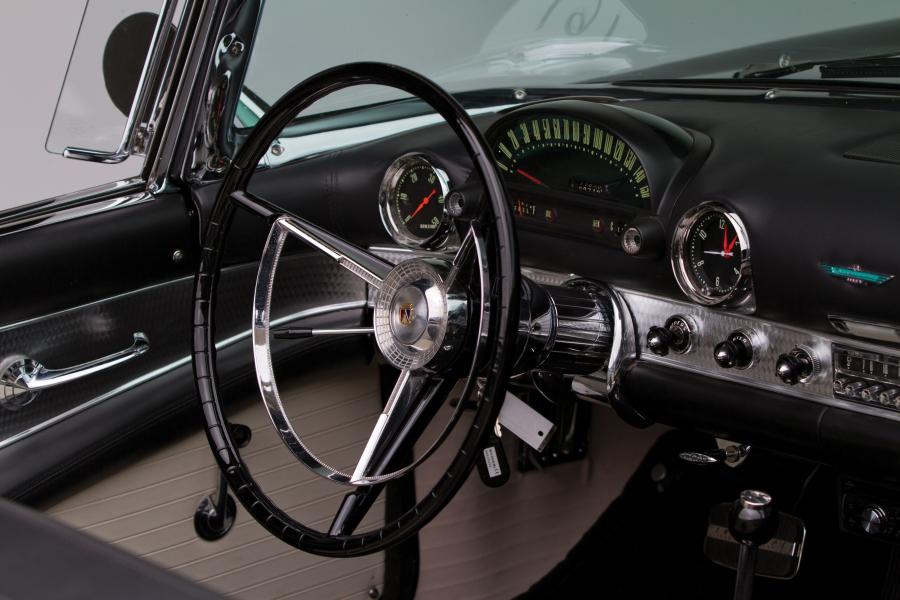  Ford Thunderbird Black 1956 года  (фото 11 из 21)